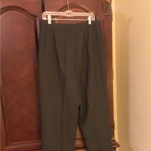 Jones Wear gray cuffed pants